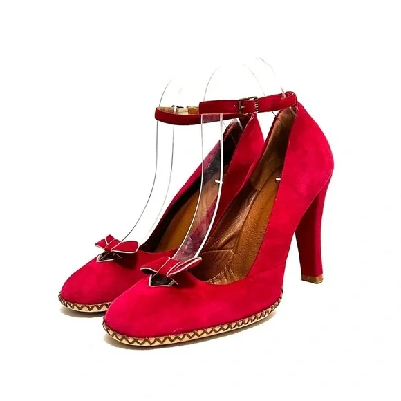 MARC JACOBS | Vintage 1990s red suede cutout bow ankle strap heels - Picture 6 of 8